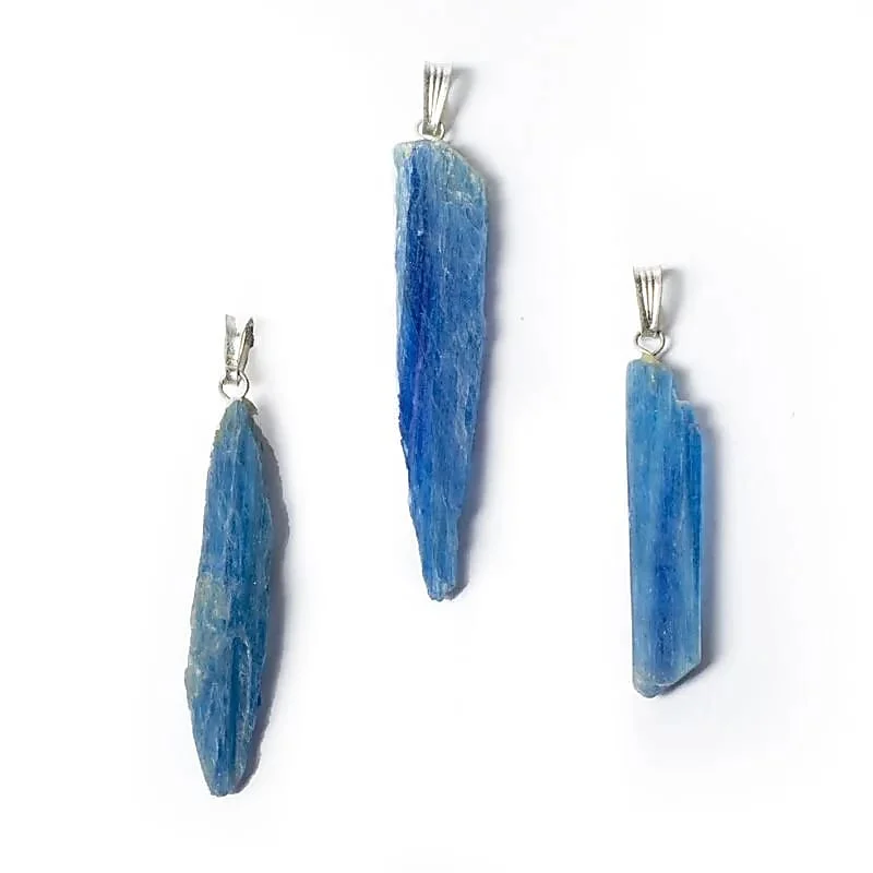 Ciondolo in Cianite Blu Grezza Naturale - 3,5 cm