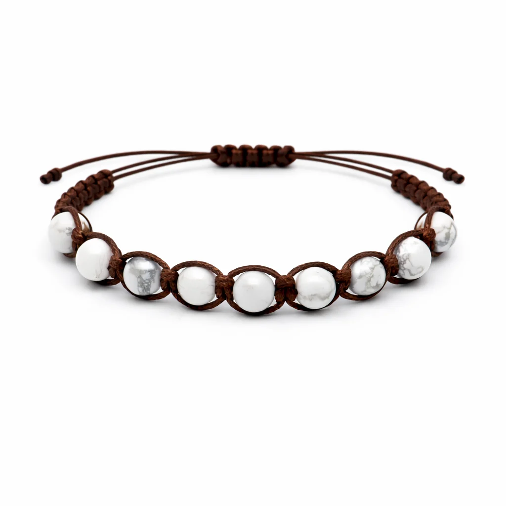 Bracciale artigianale in Howlite bianca con Macramè - 8 mm