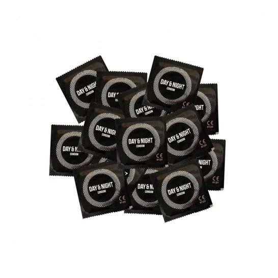 Day & Night Day And Night Condoms 100 Unità