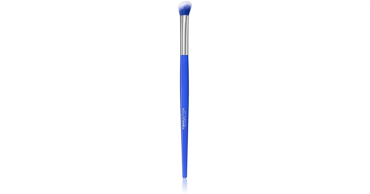 Revolution Relove Brush Queen pennello per sfumare